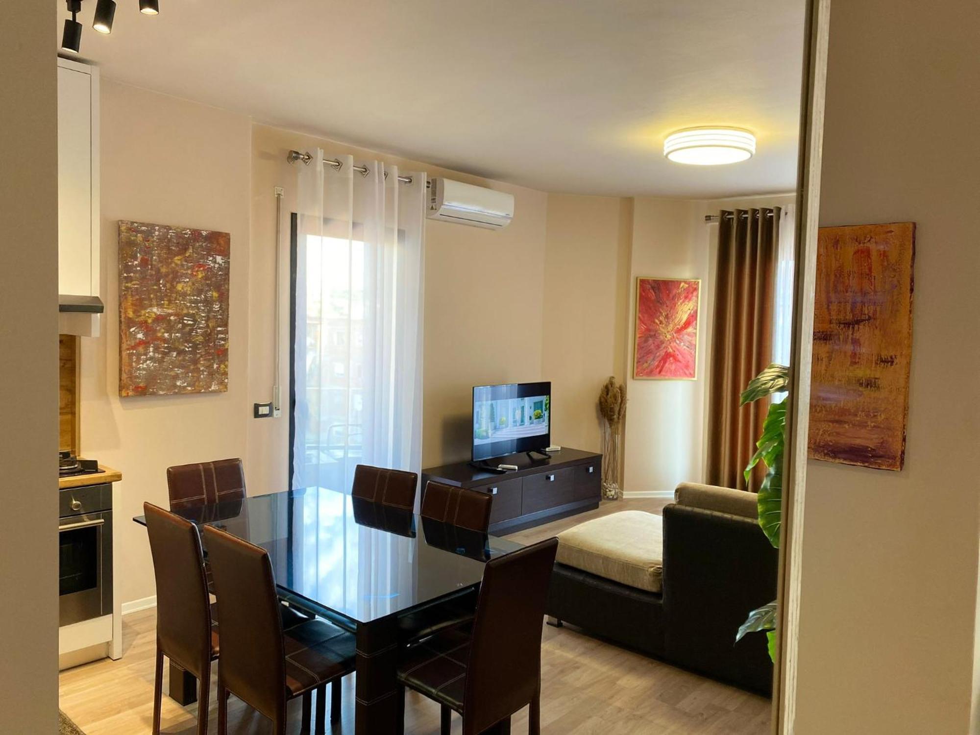 Nemis Apartments In The Centre Of Tirana Four Free Parking Exterior foto