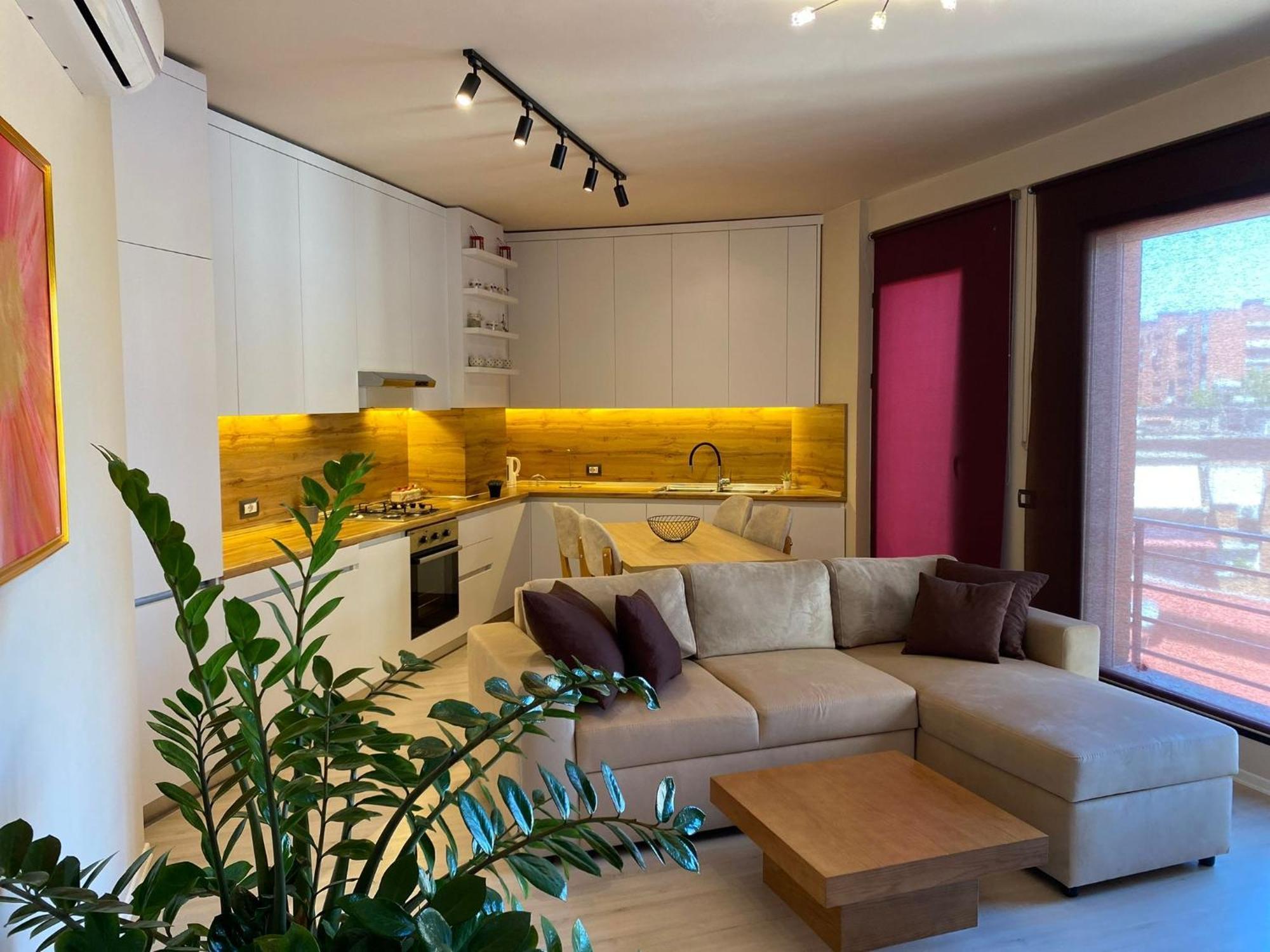 Nemis Apartments In The Centre Of Tirana Four Free Parking Exterior foto